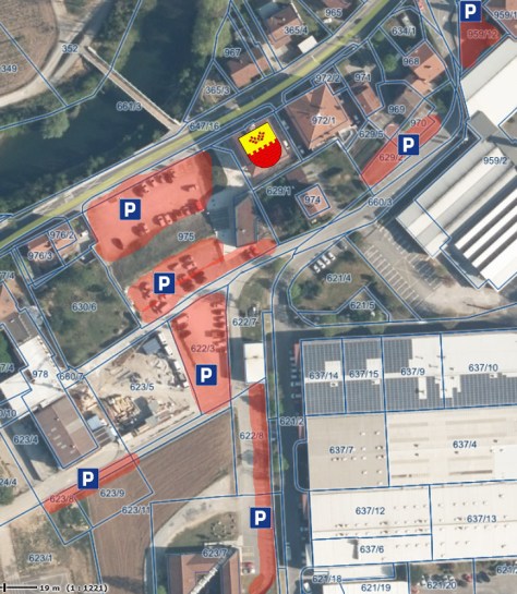 parkirni pri Občini parcele